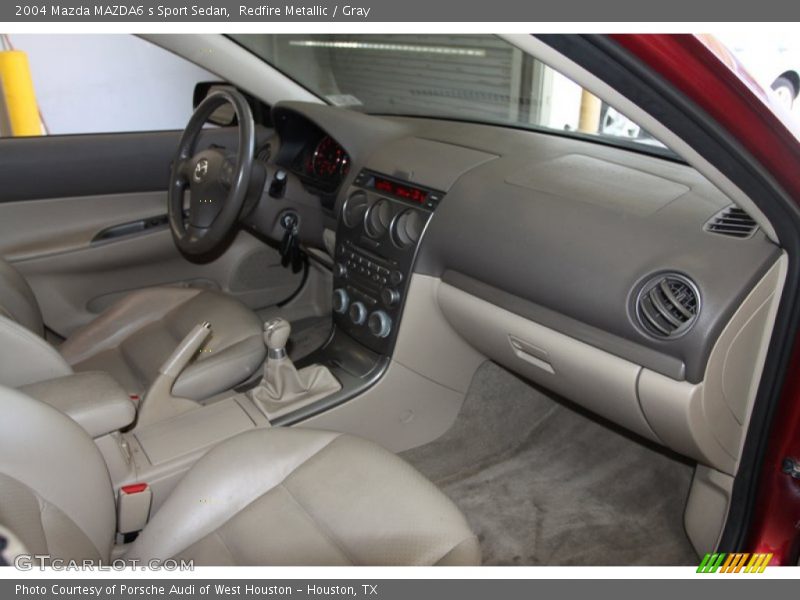 Dashboard of 2004 MAZDA6 s Sport Sedan