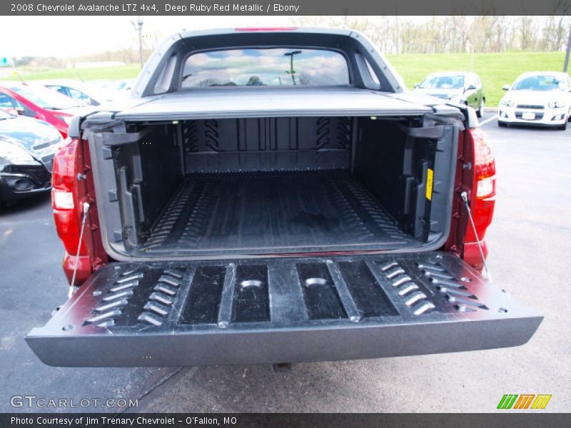 Deep Ruby Red Metallic / Ebony 2008 Chevrolet Avalanche LTZ 4x4