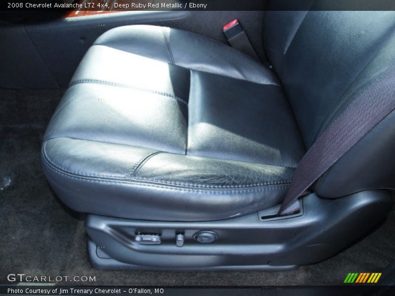 Deep Ruby Red Metallic / Ebony 2008 Chevrolet Avalanche LTZ 4x4