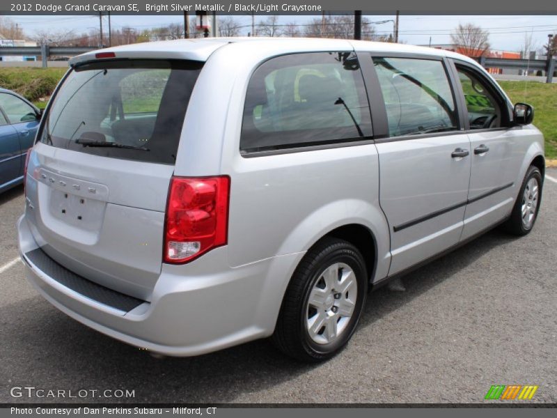 Bright Silver Metallic / Black/Light Graystone 2012 Dodge Grand Caravan SE