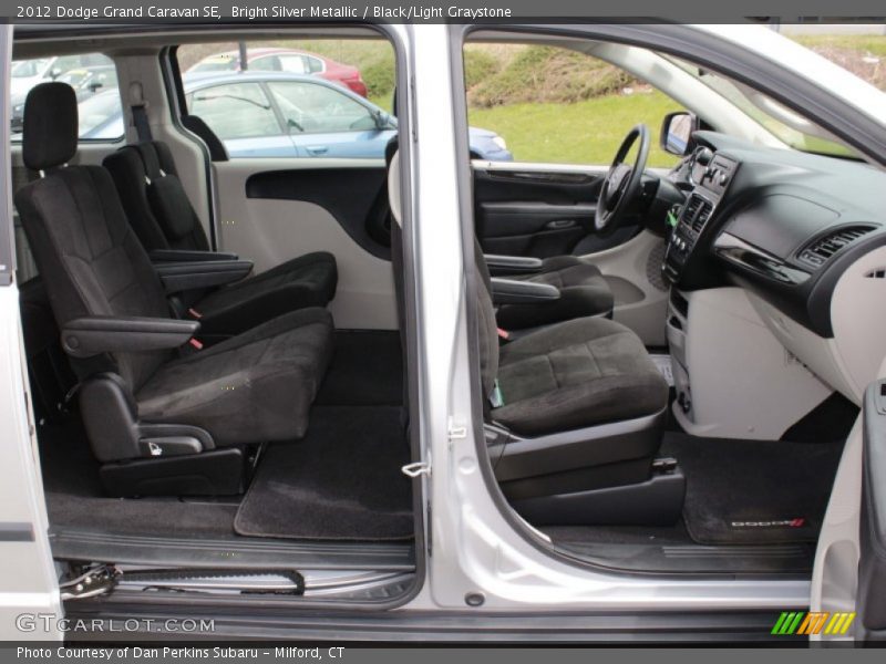 Bright Silver Metallic / Black/Light Graystone 2012 Dodge Grand Caravan SE