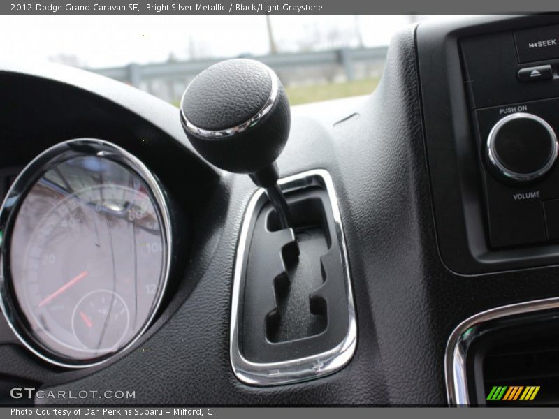 Bright Silver Metallic / Black/Light Graystone 2012 Dodge Grand Caravan SE