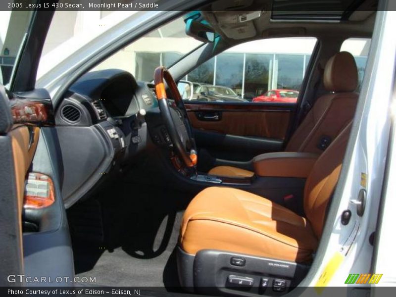 Moonlight Pearl / Saddle 2005 Lexus LS 430 Sedan