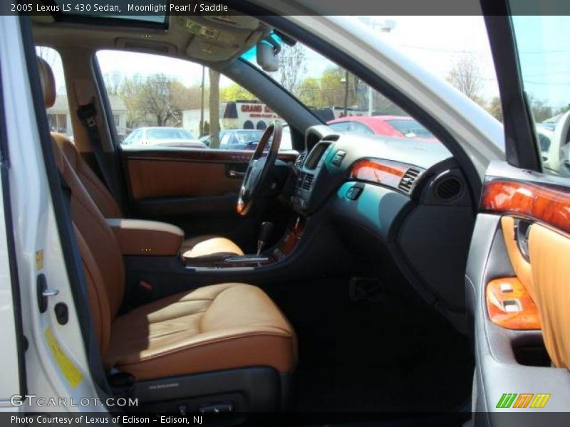 Moonlight Pearl / Saddle 2005 Lexus LS 430 Sedan