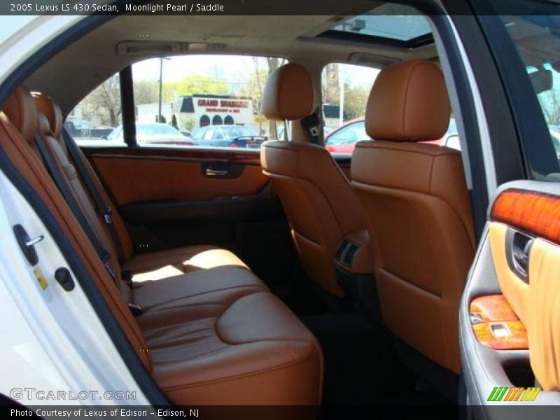 Moonlight Pearl / Saddle 2005 Lexus LS 430 Sedan