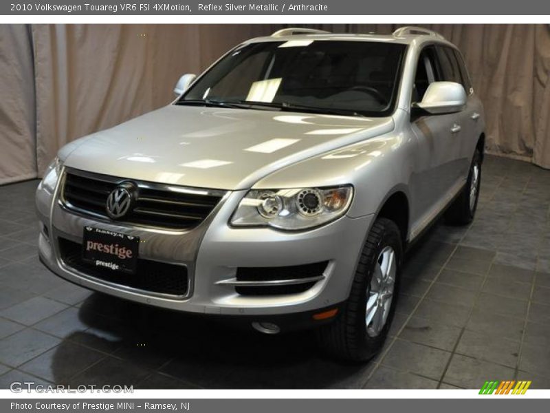 Reflex Silver Metallic / Anthracite 2010 Volkswagen Touareg VR6 FSI 4XMotion