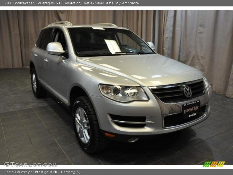 Reflex Silver Metallic / Anthracite 2010 Volkswagen Touareg VR6 FSI 4XMotion