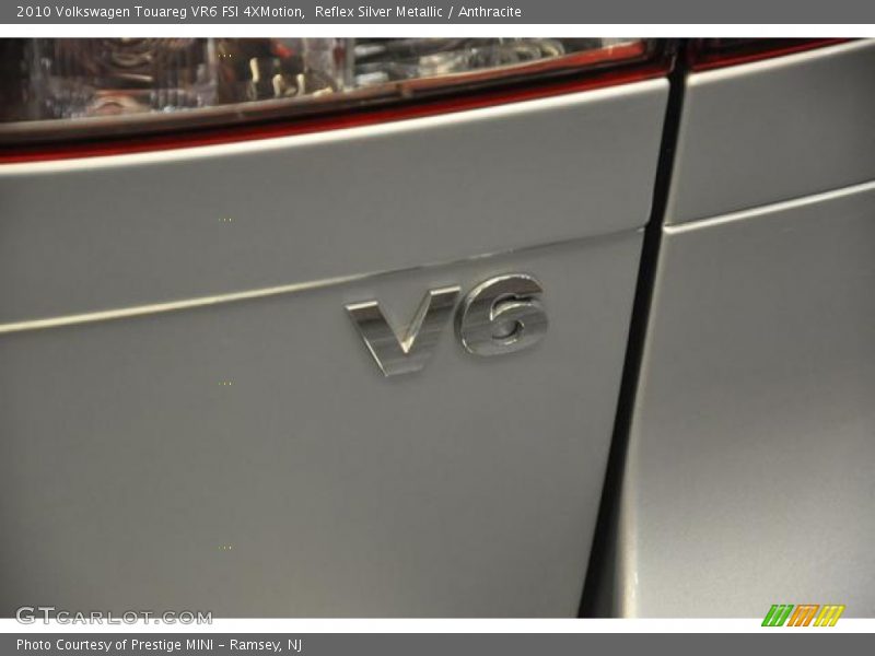 Reflex Silver Metallic / Anthracite 2010 Volkswagen Touareg VR6 FSI 4XMotion
