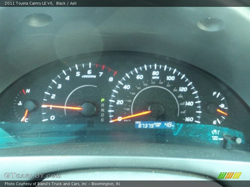 Black / Ash 2011 Toyota Camry LE V6
