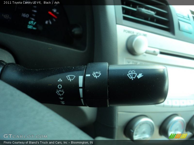 Black / Ash 2011 Toyota Camry LE V6