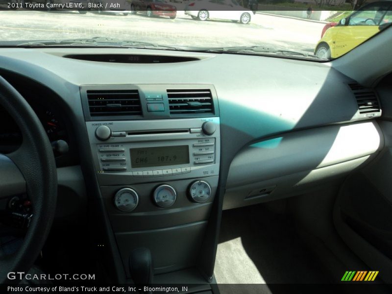 Black / Ash 2011 Toyota Camry LE V6