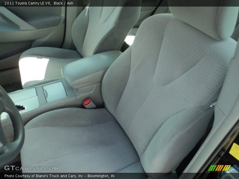Black / Ash 2011 Toyota Camry LE V6