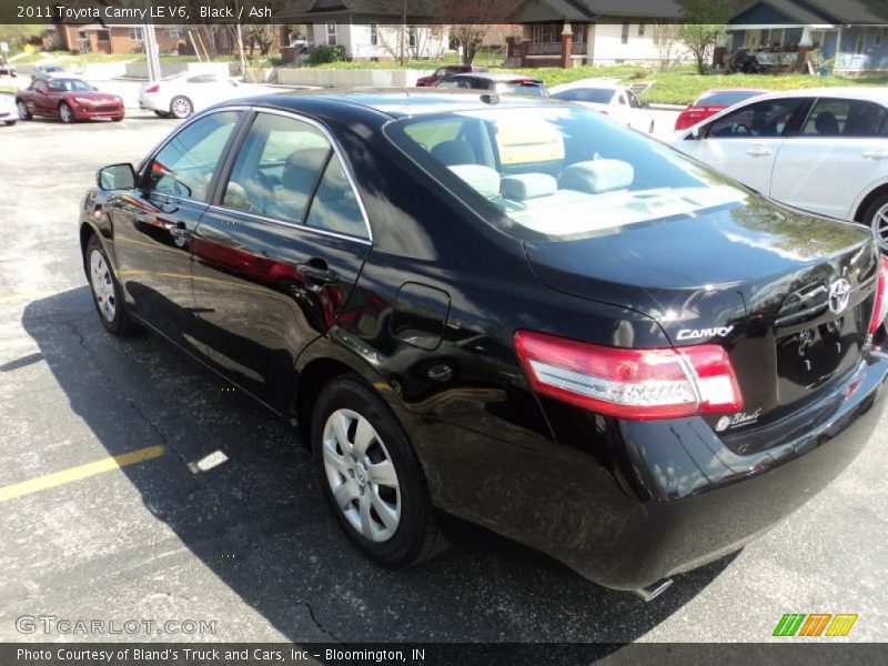 Black / Ash 2011 Toyota Camry LE V6