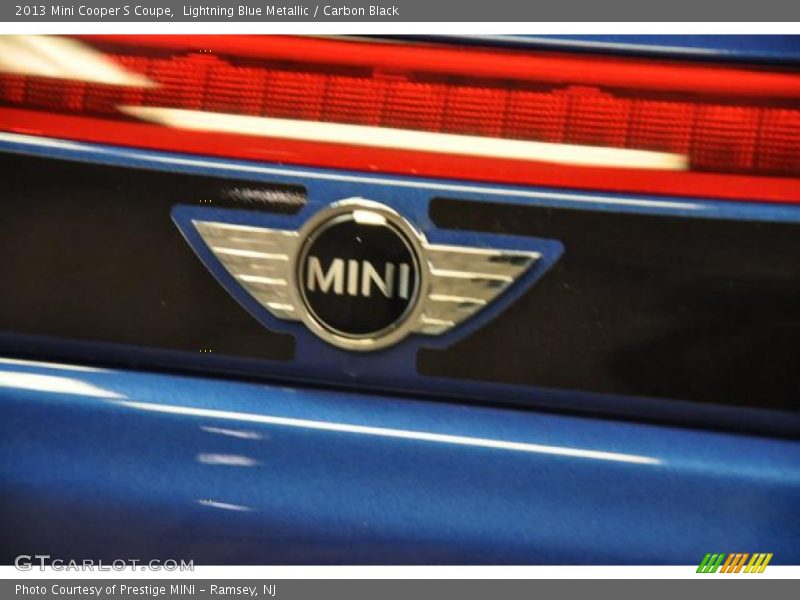 Lightning Blue Metallic / Carbon Black 2013 Mini Cooper S Coupe