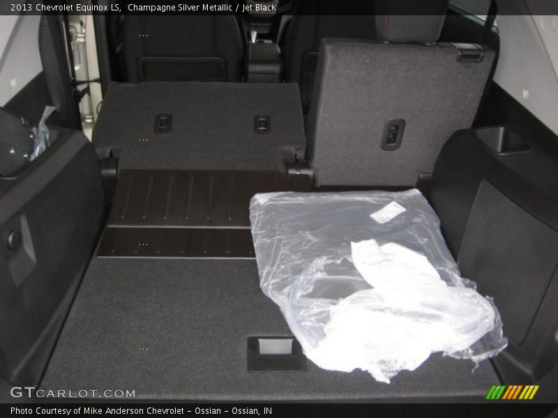 Champagne Silver Metallic / Jet Black 2013 Chevrolet Equinox LS
