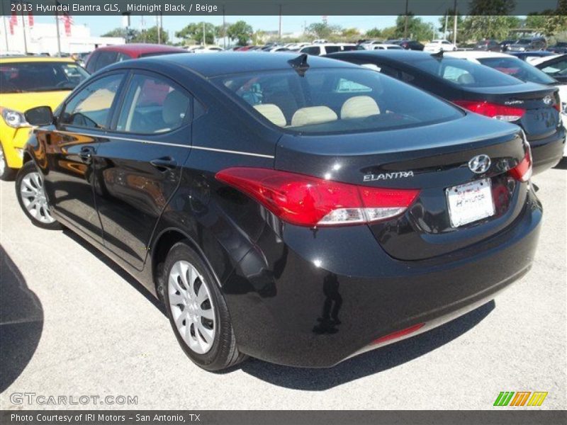 Midnight Black / Beige 2013 Hyundai Elantra GLS