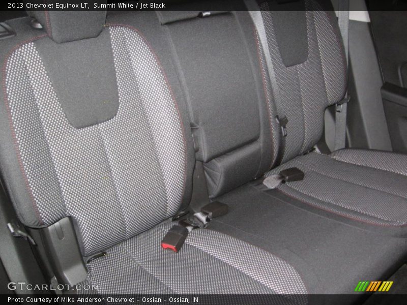 Summit White / Jet Black 2013 Chevrolet Equinox LT