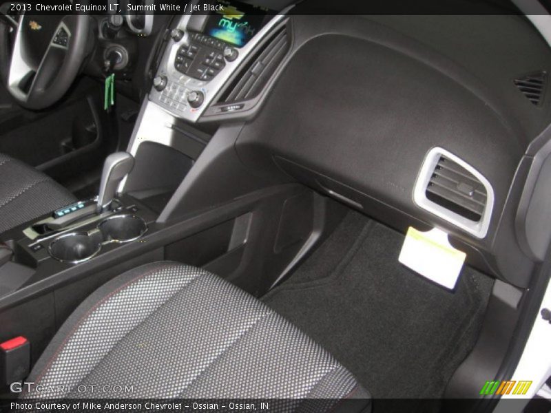 Summit White / Jet Black 2013 Chevrolet Equinox LT