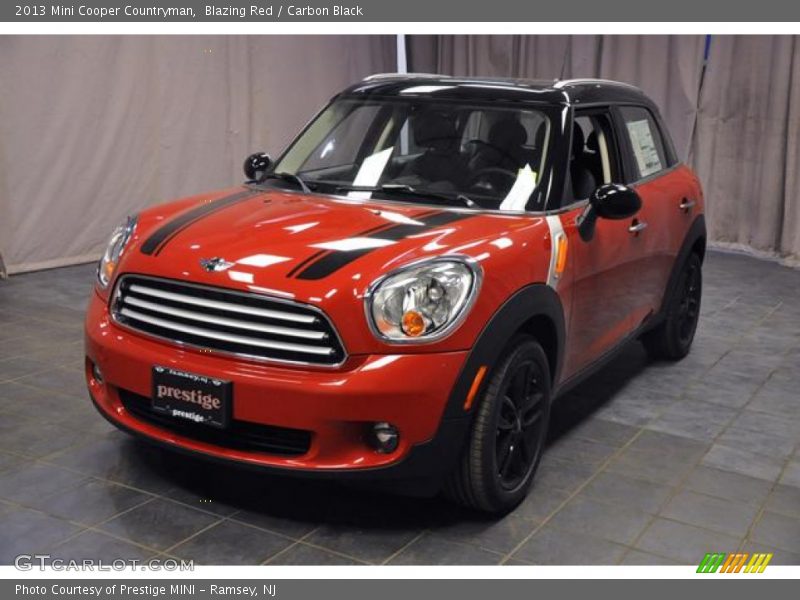 Blazing Red / Carbon Black 2013 Mini Cooper Countryman