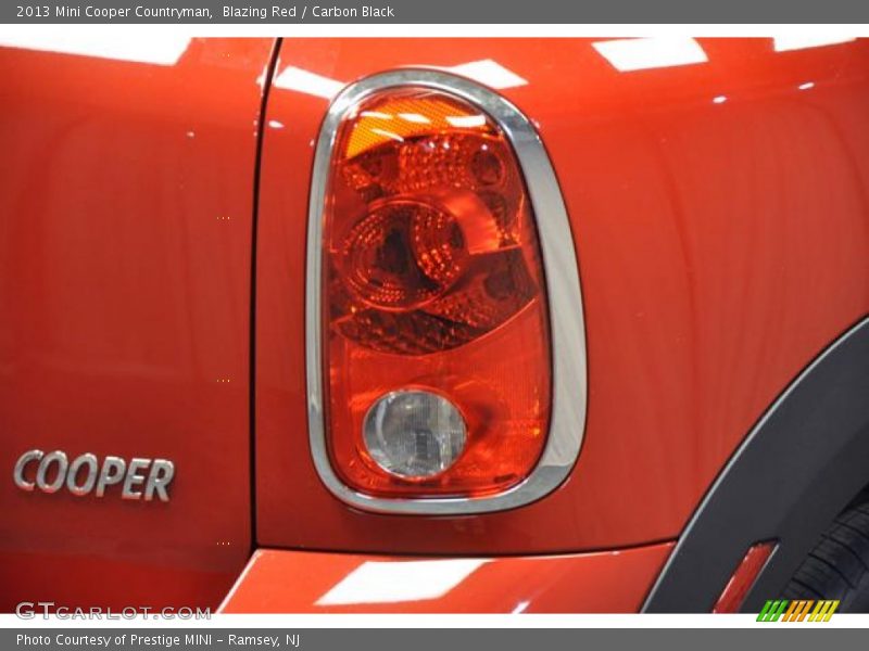 Blazing Red / Carbon Black 2013 Mini Cooper Countryman