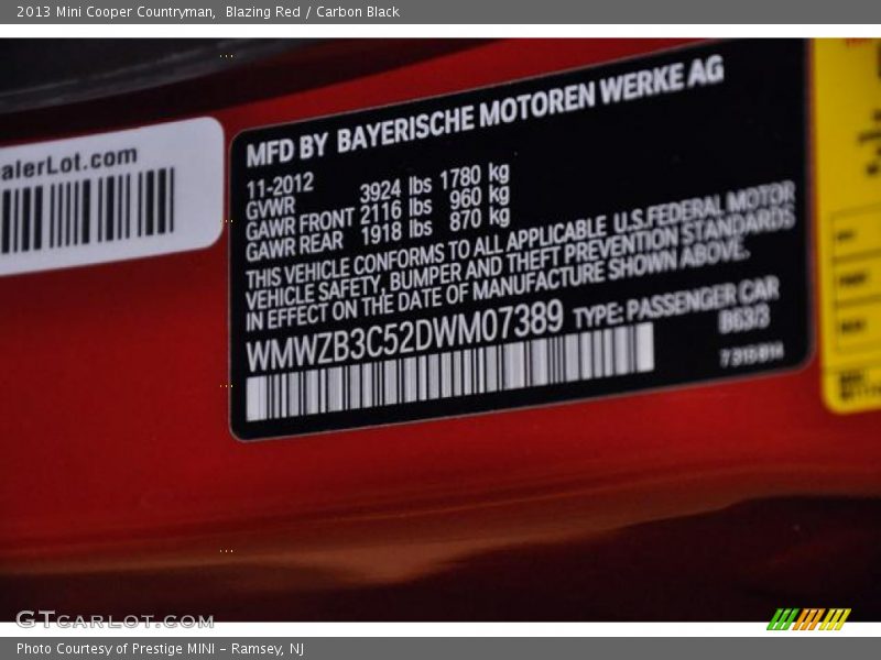 Blazing Red / Carbon Black 2013 Mini Cooper Countryman