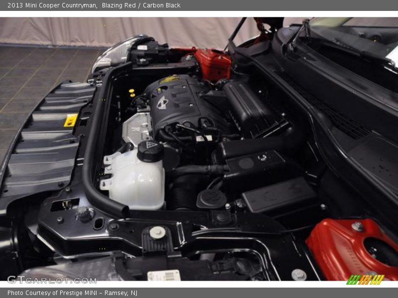 Blazing Red / Carbon Black 2013 Mini Cooper Countryman