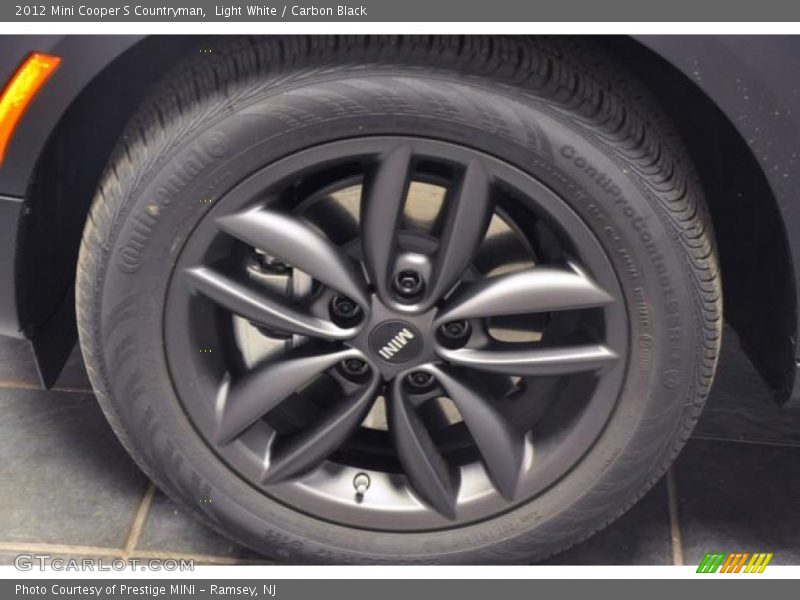 Light White / Carbon Black 2012 Mini Cooper S Countryman