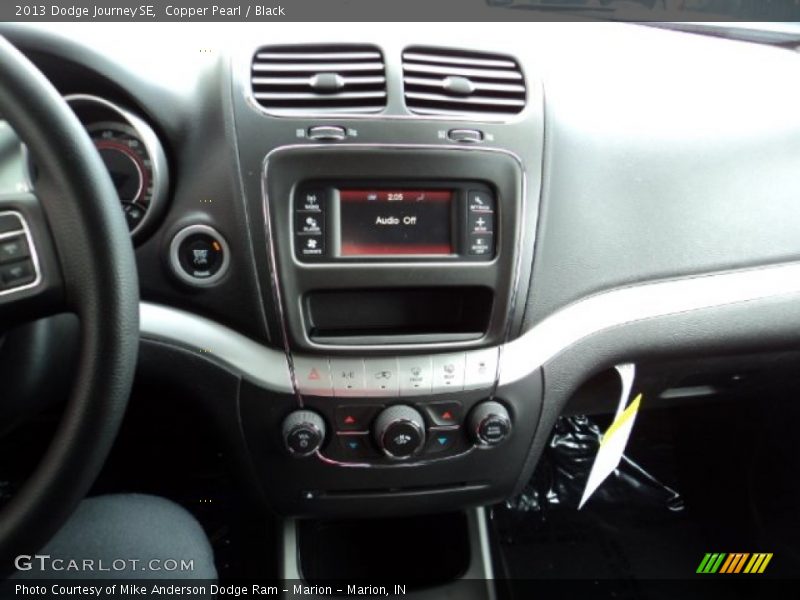 Copper Pearl / Black 2013 Dodge Journey SE