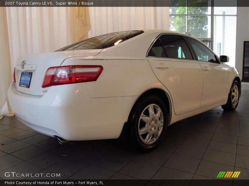 Super White / Bisque 2007 Toyota Camry LE V6