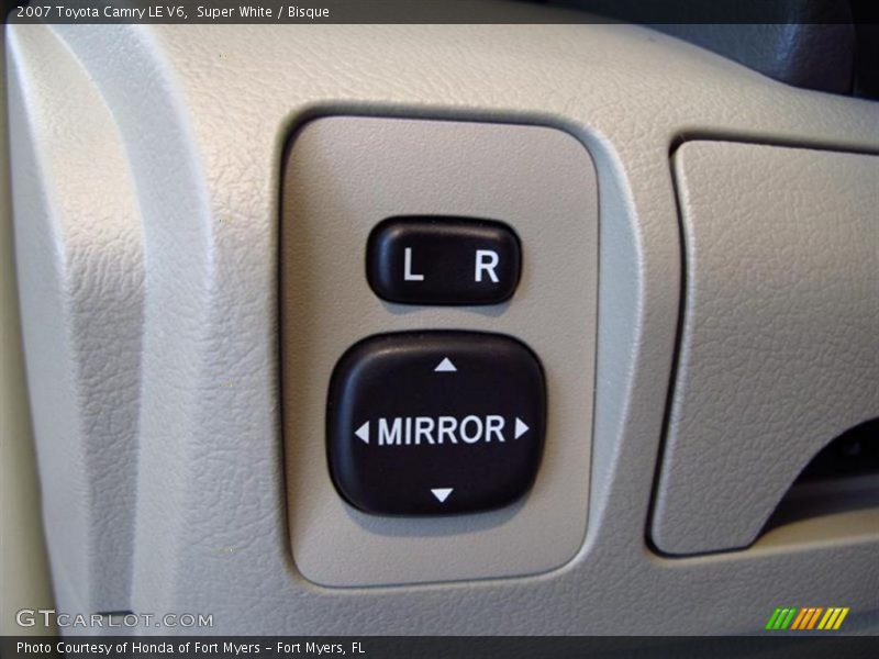 Super White / Bisque 2007 Toyota Camry LE V6