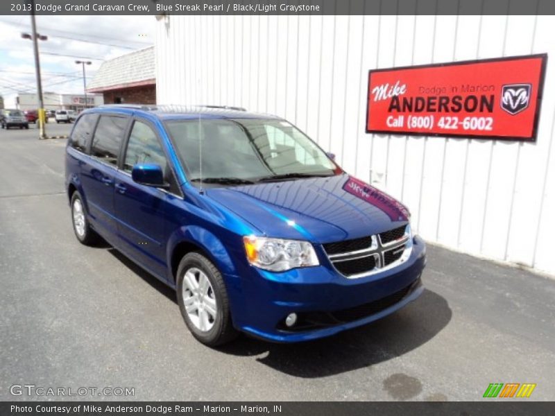 Blue Streak Pearl / Black/Light Graystone 2013 Dodge Grand Caravan Crew