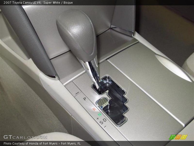 Super White / Bisque 2007 Toyota Camry LE V6