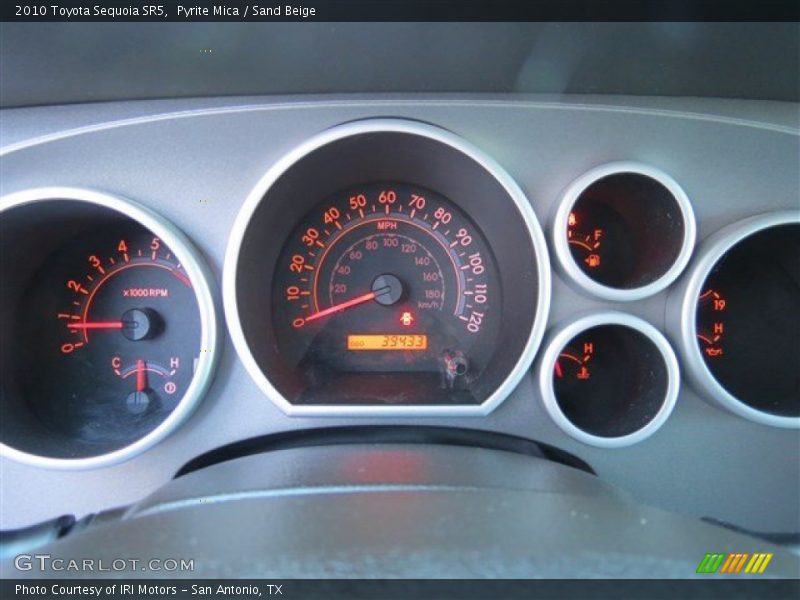  2010 Sequoia SR5 SR5 Gauges