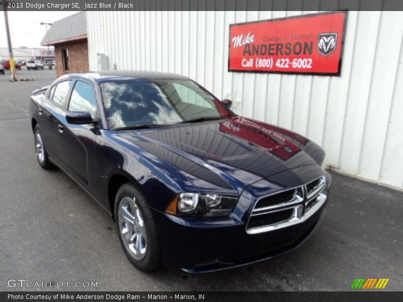 Jazz Blue / Black 2013 Dodge Charger SE