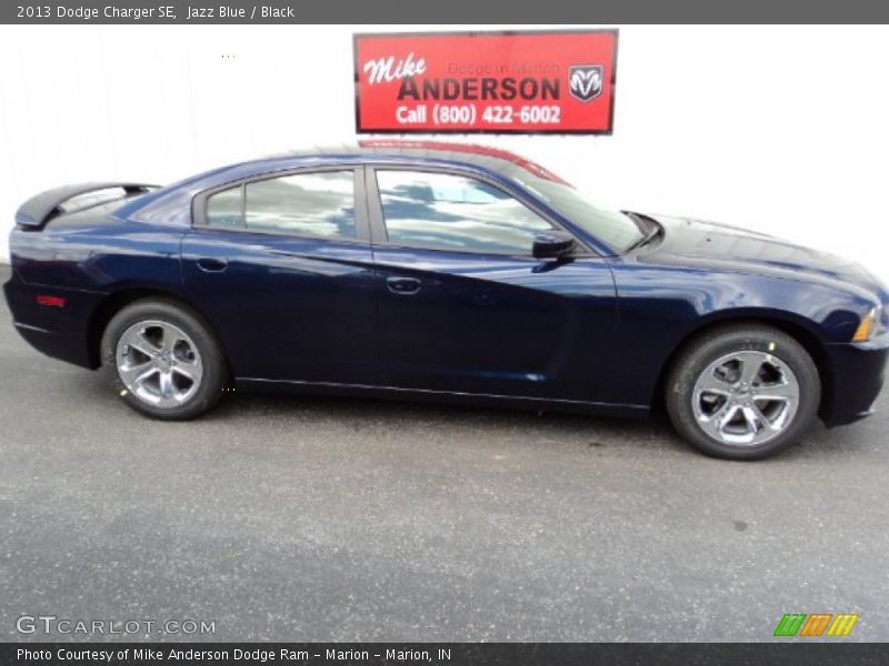 Jazz Blue / Black 2013 Dodge Charger SE
