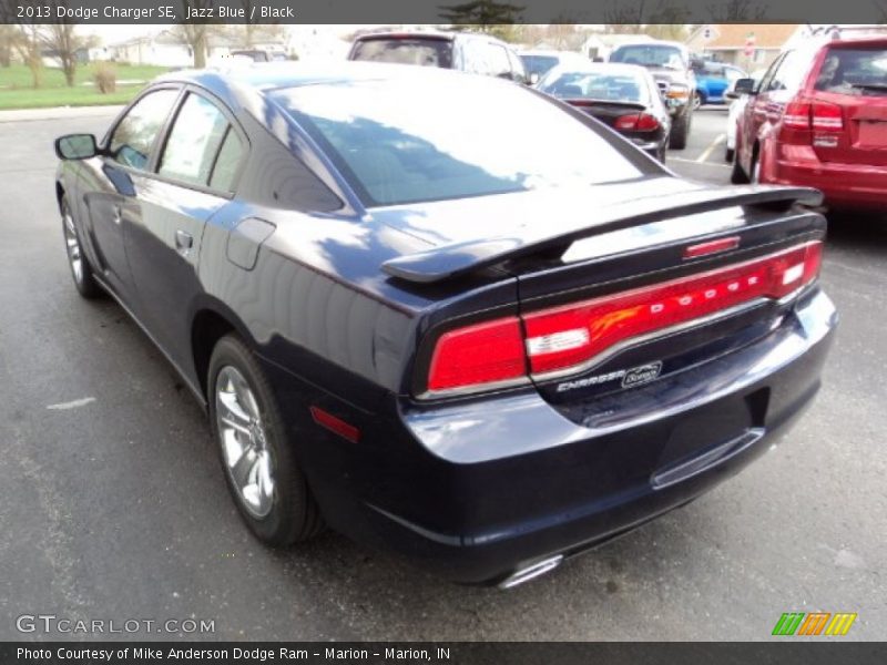 Jazz Blue / Black 2013 Dodge Charger SE