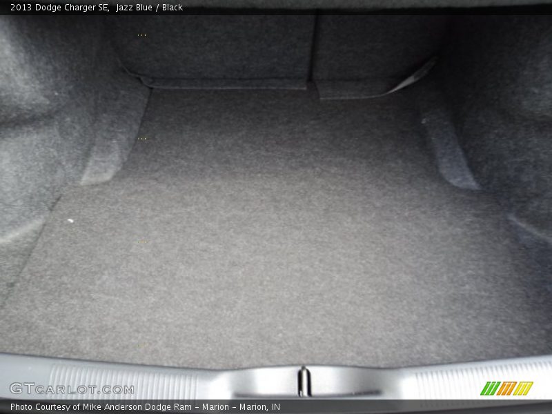 Jazz Blue / Black 2013 Dodge Charger SE