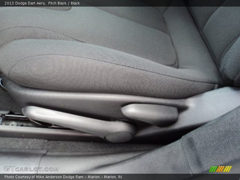 Pitch Black / Black 2013 Dodge Dart Aero