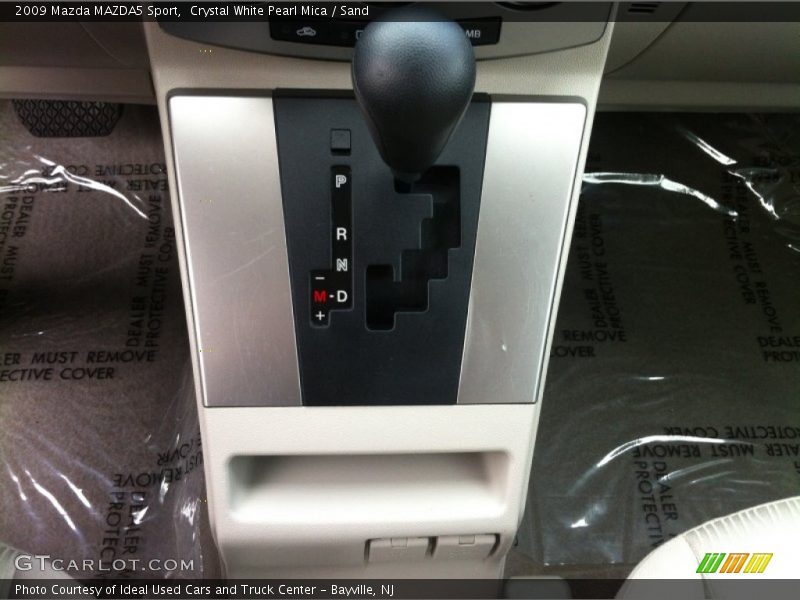 Crystal White Pearl Mica / Sand 2009 Mazda MAZDA5 Sport