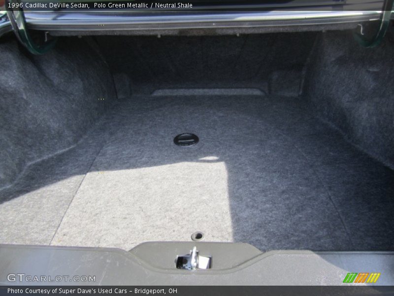  1996 DeVille Sedan Trunk