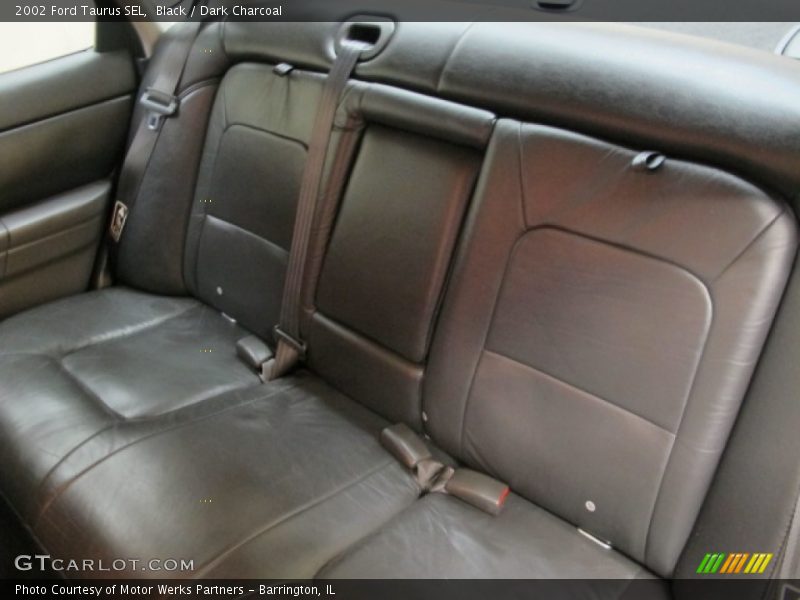 Black / Dark Charcoal 2002 Ford Taurus SEL