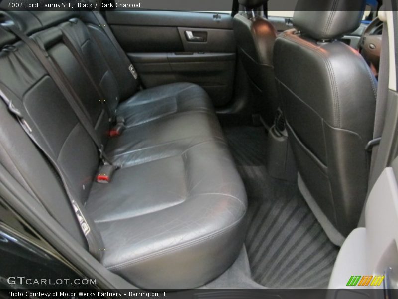 Black / Dark Charcoal 2002 Ford Taurus SEL