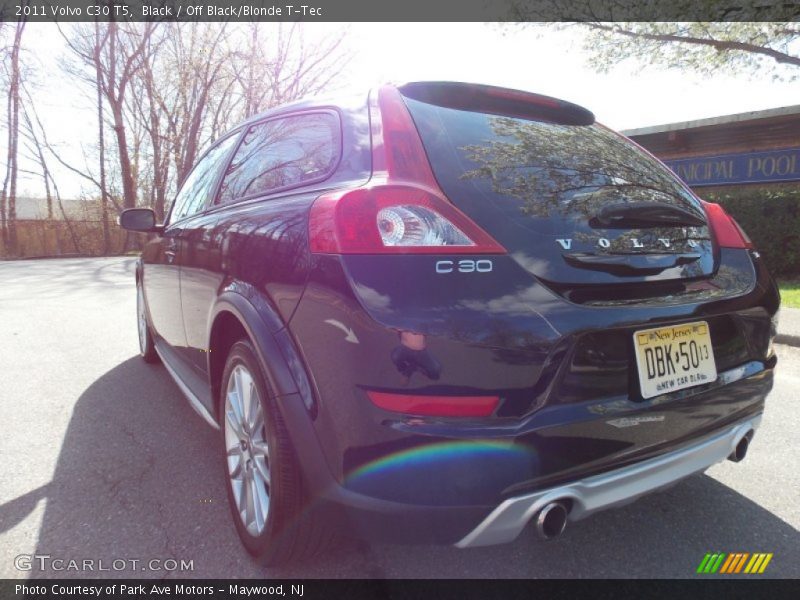 Black / Off Black/Blonde T-Tec 2011 Volvo C30 T5