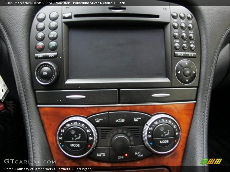 Palladium Silver Metallic / Black 2009 Mercedes-Benz SL 550 Roadster