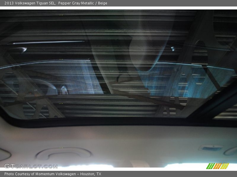 Pepper Gray Metallic / Beige 2013 Volkswagen Tiguan SEL