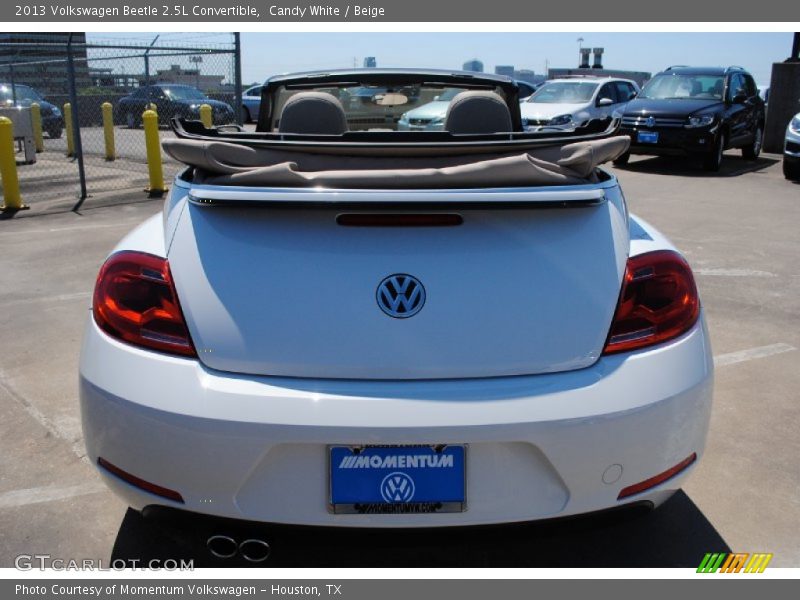 Candy White / Beige 2013 Volkswagen Beetle 2.5L Convertible