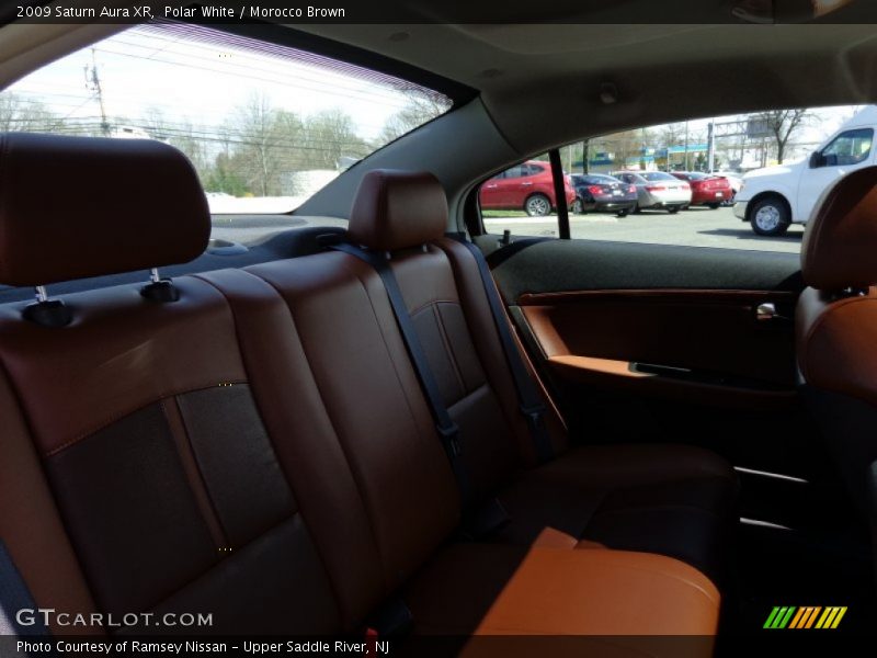 Polar White / Morocco Brown 2009 Saturn Aura XR
