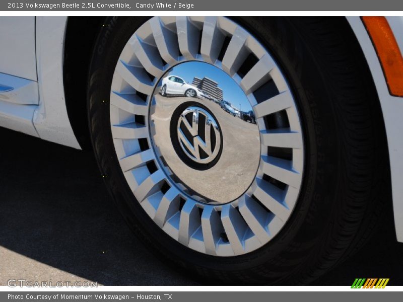 Candy White / Beige 2013 Volkswagen Beetle 2.5L Convertible