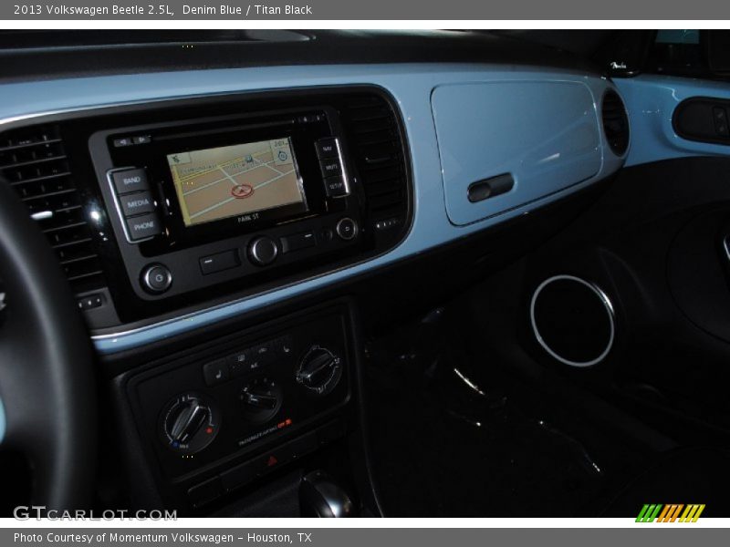 Denim Blue / Titan Black 2013 Volkswagen Beetle 2.5L