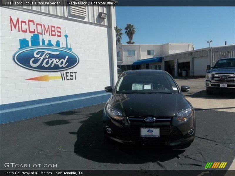 Tuxedo Black / Charcoal Black 2013 Ford Focus Titanium Sedan